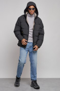 Оптом Куртка спортивная болоньевая мужская зимняя с капюшоном черного цвета 3111Ch в Уфе, фото 5