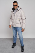 Оптом Куртка спортивная болоньевая мужская зимняя с капюшоном светло-бежевого цвета 3111SB, фото 10