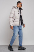Оптом Куртка спортивная болоньевая мужская зимняя с капюшоном светло-бежевого цвета 3111SB в Омске, фото 3