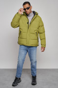 Оптом Куртка спортивная болоньевая мужская зимняя с капюшоном зеленого цвета 3111Z в Воронеже, фото 12