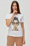 Оптом Женские футболки с принтом белого цвета 3130Bl в Казани, фото 5