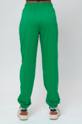Оптом Джоггеры спортивные трикотажные женские большого размера зеленого цвета 320Z, фото 9