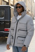 Оптом Куртка спортивная мужская зимняя с капюшоном светло-серого цвета 3222SS, фото 4