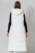 Оптом Жилет женский утепленный с капюшоном белого цвета 3305Bl в Казани, фото 13