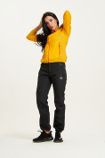 Оптом Ветровка спортивная Valianly женская желтого цвета 33417J в Перми, фото 10