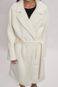 Оптом Пальто зимнее женское белого цвета  41881Bl в Казани, фото 9