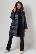 Оптом Пальто утепленное с капюшоном зимнее женское  темно-синего цвета 442116TS, фото 8