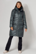 Оптом Пальто утепленное с капюшоном зимнее женское  темно-зеленого цвета 442116TZ, фото 7