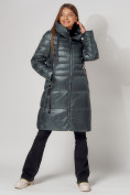 Оптом Пальто утепленное с капюшоном зимнее женское  темно-зеленого цвета 442116TZ, фото 9