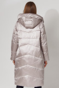 Оптом Пальто утепленное зимнее женское  бежевого цвета 442152B в Казани, фото 15