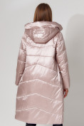 Оптом Пальто утепленное зимнее женское  розового цвета 442152R, фото 7