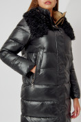 Оптом Пальто утепленное с капюшоном зимнее женское  черного цвета 442181Ch, фото 13