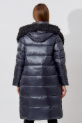 Оптом Пальто утепленное с капюшоном зимнее женское  темно-синего цвета 442181TS, фото 11