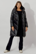 Оптом Пальто утепленное с капюшоном зимнее женское  черного цвета 442185Ch в Екатеринбурге
