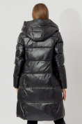 Оптом Пальто утепленное с капюшоном зимнее женское  черного цвета 442185Ch в Екатеринбурге, фото 11