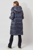 Оптом Пальто утепленное с капюшоном зимнее женское  темно-серого цвета 442185TC в Екатеринбурге, фото 9