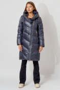 Оптом Пальто утепленное с капюшоном зимнее женское  темно-серого цвета 442185TC в Екатеринбурге
