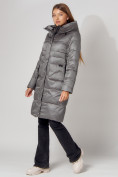 Оптом Пальто утепленное с капюшоном зимнее женское  серого цвета 442186Sr в Казани, фото 2