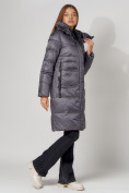 Оптом Пальто утепленное с капюшоном зимнее женское  темно-серого цвета 442186TC, фото 8