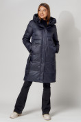 Оптом Пальто утепленное с капюшоном зимнее женское  темно-синего цвета 442186TS в Екатеринбурге, фото 10