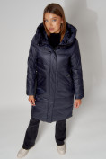 Оптом Пальто утепленное с капюшоном зимнее женское  темно-синего цвета 442186TS в Екатеринбурге, фото 12