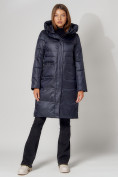 Оптом Пальто утепленное с капюшоном зимнее женское  темно-синего цвета 442186TS в Екатеринбурге, фото 7
