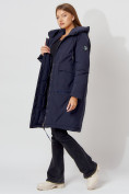 Оптом Пальто утепленное с капюшоном зимнее женское  темно-синего цвета 442187TS в Екатеринбурге, фото 2