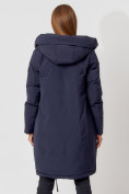 Оптом Пальто утепленное с капюшоном зимнее женское  темно-синего цвета 442187TS в Екатеринбурге, фото 14