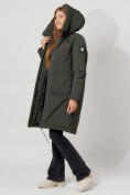 Оптом Пальто утепленное с капюшоном зимнее женское  темно-зеленого цвета 442187TZ в Екатеринбурге, фото 7