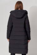 Оптом Пальто утепленное с капюшоном зимние женское  черного цвета 442189Ch в Казани, фото 14