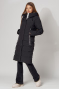 Оптом Пальто утепленное с капюшоном зимние женское  черного цвета 442189Ch в Казани, фото 3