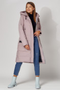 Оптом Пальто утепленное с капюшоном зимние женское  розового цвета 442189R в Казани, фото 10