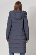 Оптом Пальто утепленное с капюшоном зимние женское  темно-синего цвета 442189TS в Казани, фото 14