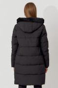 Оптом Пальто утепленное с капюшоном зимнее женское  черного цвета 442197Ch в Казани, фото 13