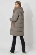 Оптом Пальто утепленное с капюшоном зимнее женское  коричневого цвета 442197K, фото 9