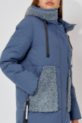 Оптом Пальто утепленное с капюшоном зимнее женское  синего цвета 442197S в Екатеринбурге, фото 13