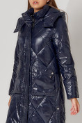Оптом Пальто утепленное стеганое зимнее женское  темно-синего цвета 448601TS, фото 19