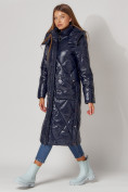 Оптом Пальто утепленное стеганое зимнее женское  темно-синего цвета 448601TS в Казани, фото 13