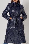 Оптом Пальто утепленное стеганое зимнее женское  темно-синего цвета 448601TS в Казани, фото 18