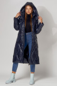 Оптом Пальто утепленное стеганое зимнее женское  темно-синего цвета 448601TS в Казани, фото 7