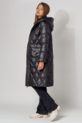 Оптом Пальто утепленное стеганое зимнее женское  черного цвета 448602Ch в Казани, фото 4