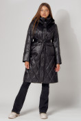 Оптом Пальто утепленное стеганое зимнее женское  черного цвета 448602Ch в Екатеринбурге