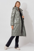 Оптом Пальто утепленное стеганое зимнее женское  цвета хаки 448602Kh в Екатеринбурге, фото 16