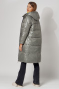 Оптом Пальто утепленное стеганое зимние женское  цвета хаки 448613Kh в Екатеринбурге, фото 5