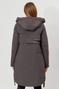 Оптом Пальто утепленное зимнее женское  темно-серого цвета 448882TC в Екатеринбурге, фото 9