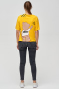 Оптом Женские футболки с принтом желтого цвета 50004J в Казани, фото 3