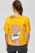 Оптом Женские футболки с принтом желтого цвета 50004J в Казани, фото 4