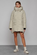 Оптом Зимняя женская куртка модная с капюшоном бежевого цвета 51122B в Казани