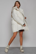 Оптом Зимняя женская куртка модная с капюшоном белого цвета 51122Bl в Казани, фото 14