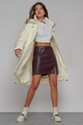 Оптом Пальто утепленное с капюшоном зимнее женское светло-желтого цвета 51128SJ в Ростове-на-Дону, фото 11
